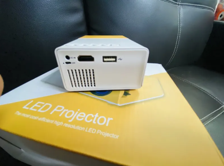 PureSpace Mini Home Projector